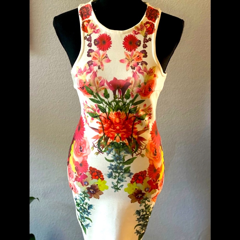 Forever 21 Ivory Floral Print Sheath Dress, S